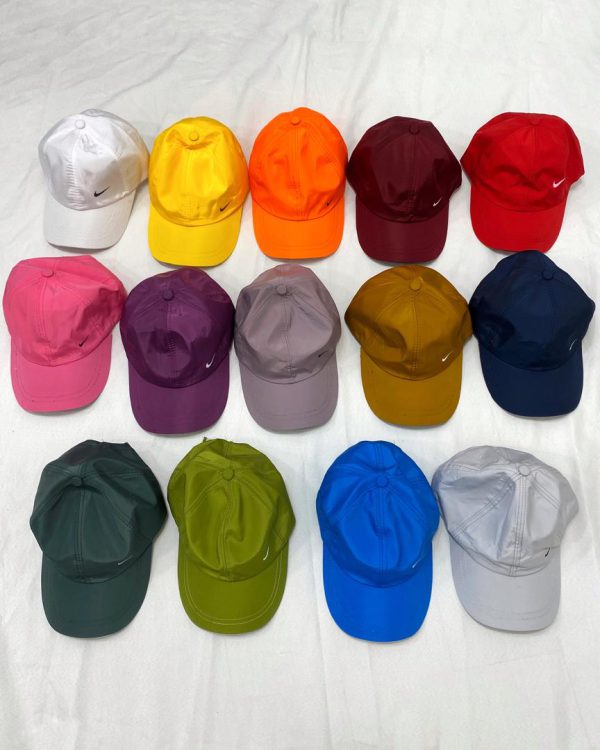 کلاه و جوراب مردانه